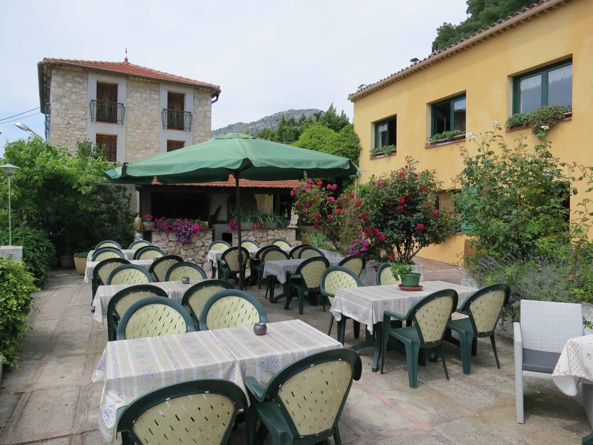 Hostellerie Aspremont Екстериор снимка